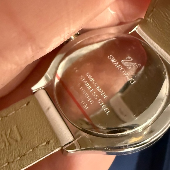 Swarovski Dreamy Leather Watch - Picture 7 of 17